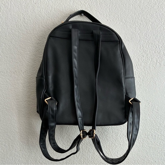 Aldo Elegant Black Backpack - Picture 3 of 16